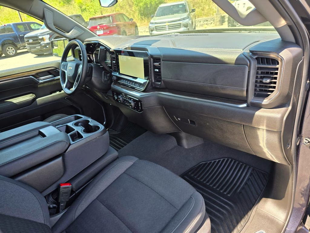 2024 Dark Ash Metallic Chevrolet Silverado 1500 LT 4X4 Truck