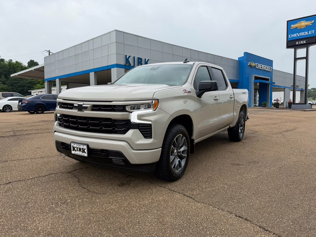 2026 White Sands Chevrolet Silverado RST 4X4 Truck