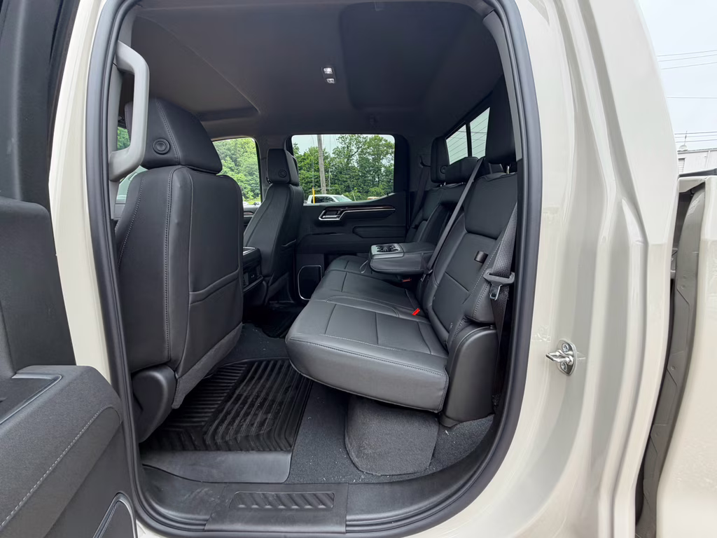 2026 White Sands Chevrolet Silverado RST 4X4 Truck