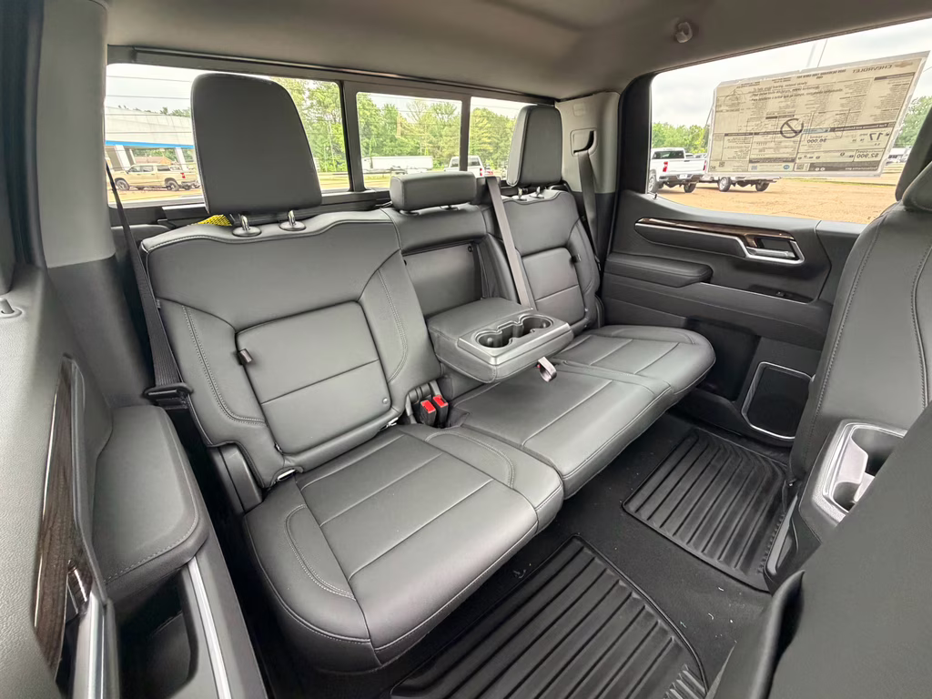 2026 White Sands Chevrolet Silverado RST 4X4 Truck