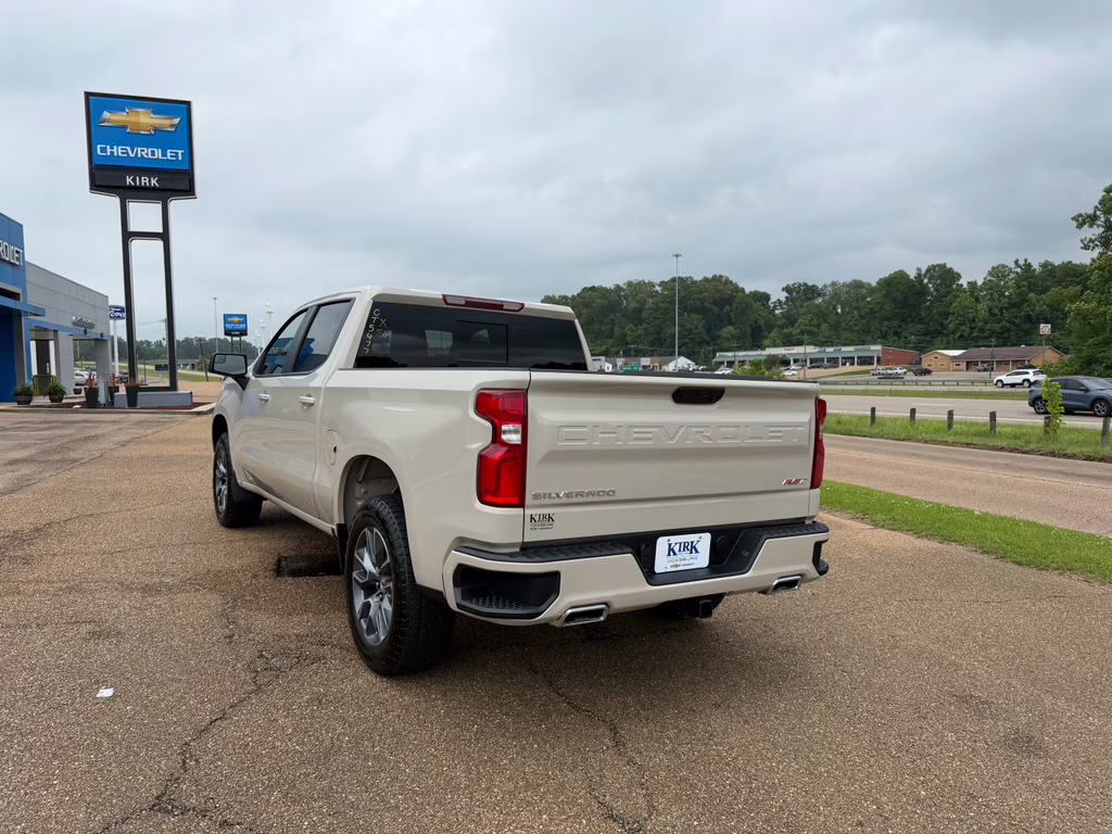 2026 White Sands Chevrolet Silverado RST 4X4 Truck