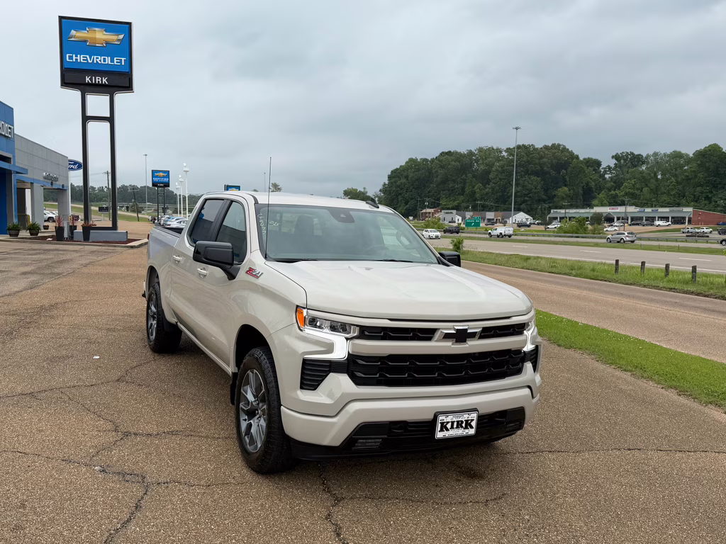 2026 White Sands Chevrolet Silverado RST 4X4 Truck