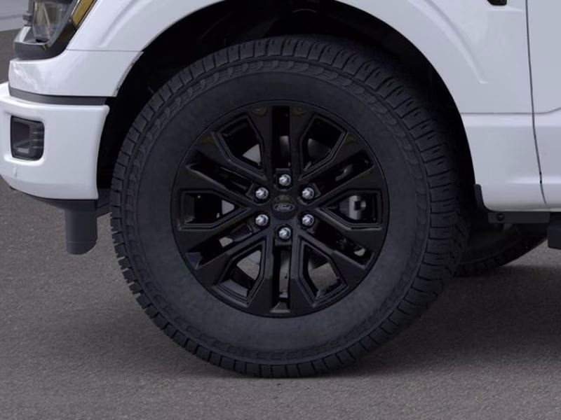 2026 Oxford White Ford F-150 XLT 4X4 Truck