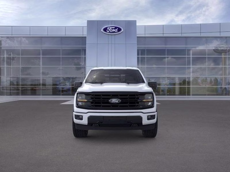 2026 Oxford White Ford F-150 XLT 4X4 Truck