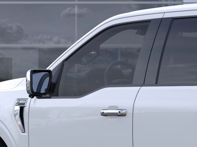 2026 Oxford White Ford F-150 XLT 4X4 Truck