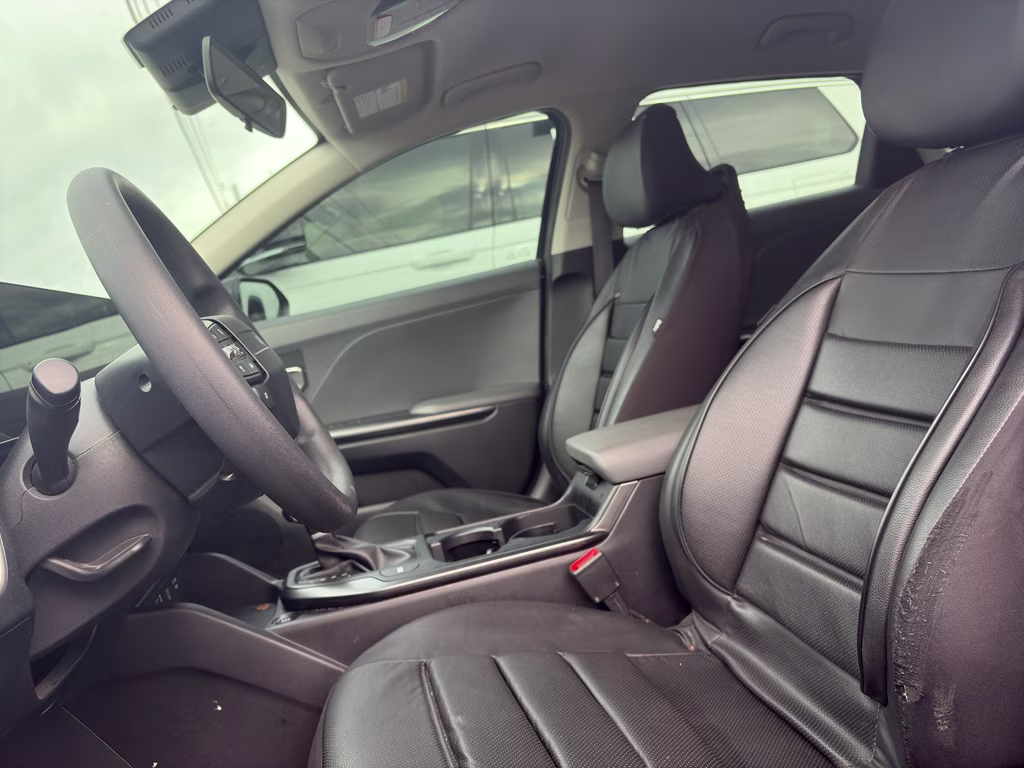 2025 Aurora Black Pearl Kia K4 LXS FWD Sedan