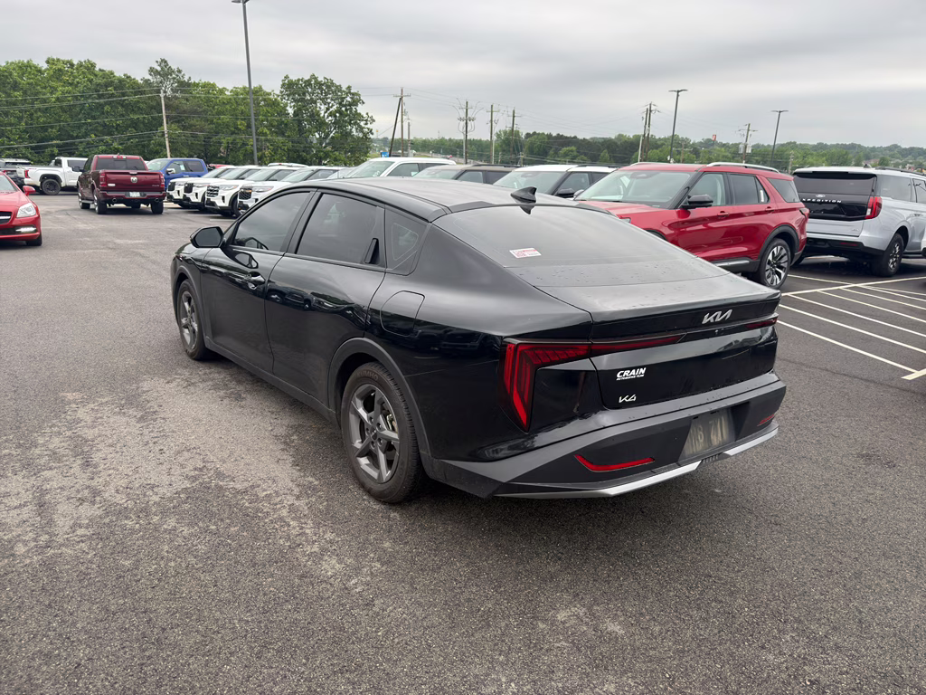 2025 Aurora Black Pearl Kia K4 LXS FWD Sedan