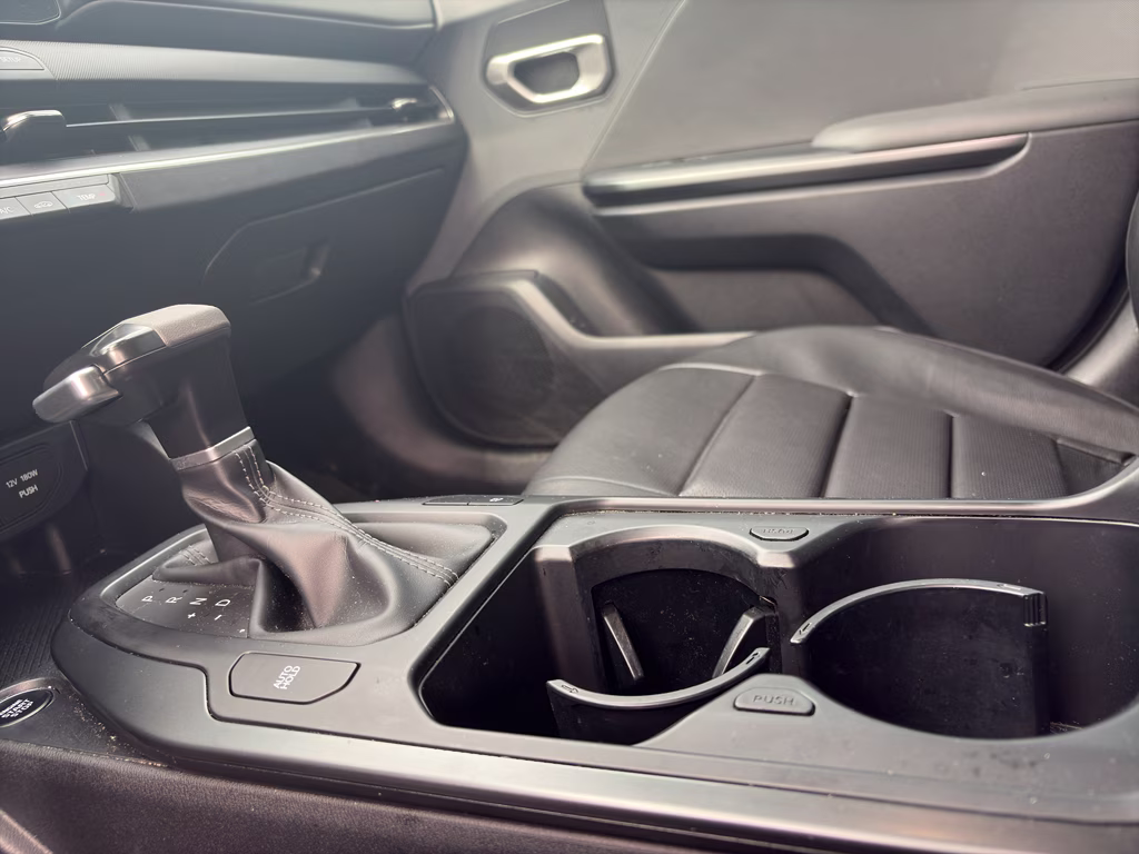 2025 Aurora Black Pearl Kia K4 LXS FWD Sedan
