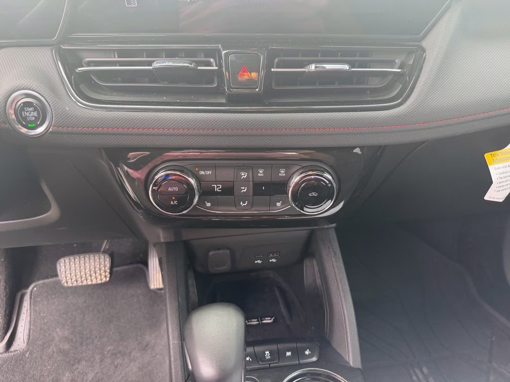 2025 Mosaic Black Metallic Chevrolet Trailblazer RS FWD SUV