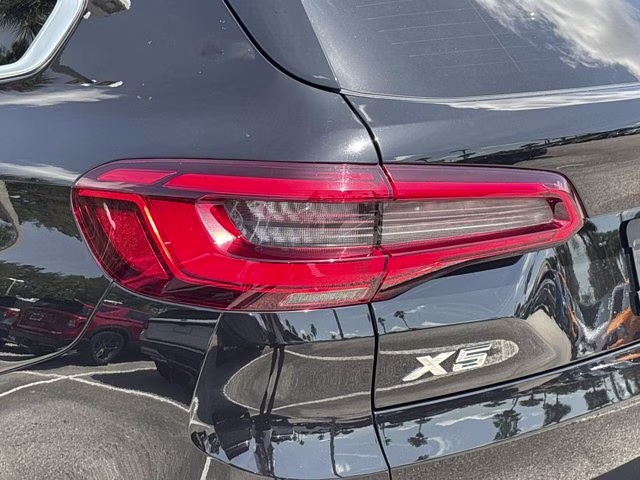 2020 Jet Black BMW X5 xDrive40i AWD SUV