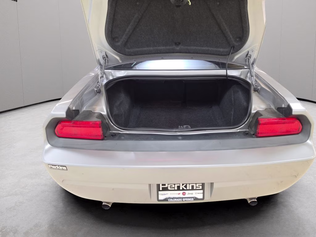 2014 Billet Silver Metallic Clearcoat Dodge Challenger R/T RWD Coupe