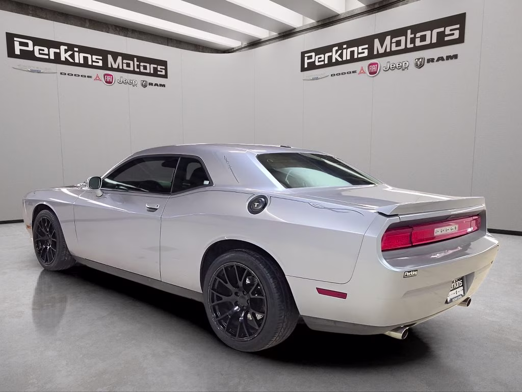 2014 Billet Silver Metallic Clearcoat Dodge Challenger R/T RWD Coupe