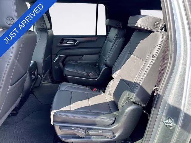 2025 Sterling Metallic GMC Yukon XL Denali 4X4 SUV