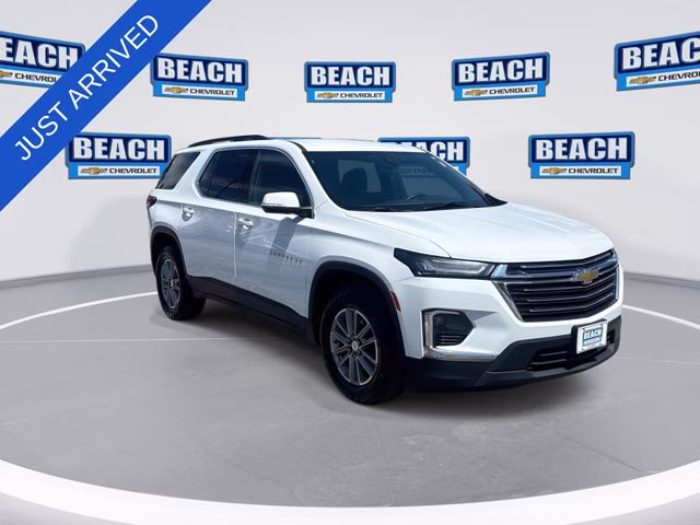 2023 Summit White Chevrolet Traverse LT FWD SUV