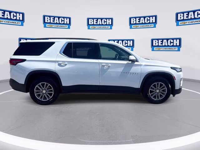 2023 Summit White Chevrolet Traverse LT FWD SUV