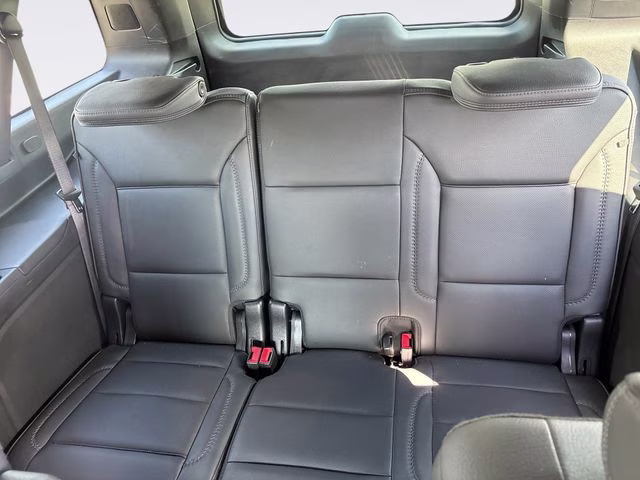 2025 Sterling Metallic GMC Yukon XL Denali 4X4 SUV