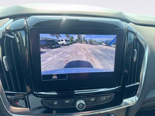 2023 Summit White Chevrolet Traverse LT FWD SUV