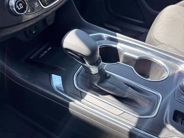 2023 Summit White Chevrolet Traverse LT FWD SUV