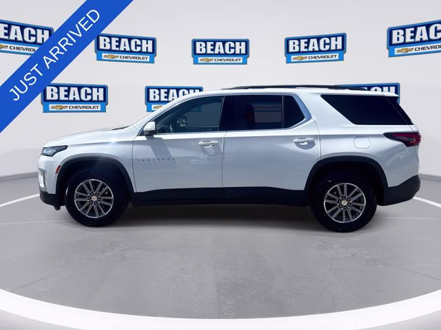 2023 Summit White Chevrolet Traverse LT FWD SUV