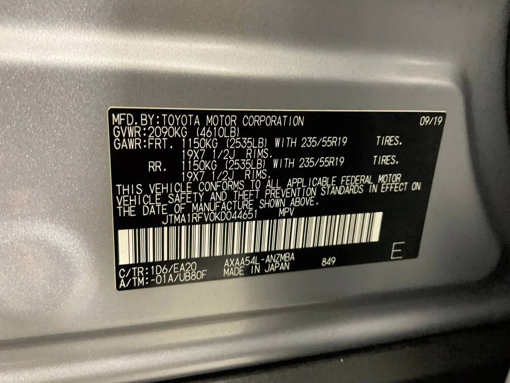 2019 Silver Sky Metallic Toyota RAV4 XLE Premium AWD SUV