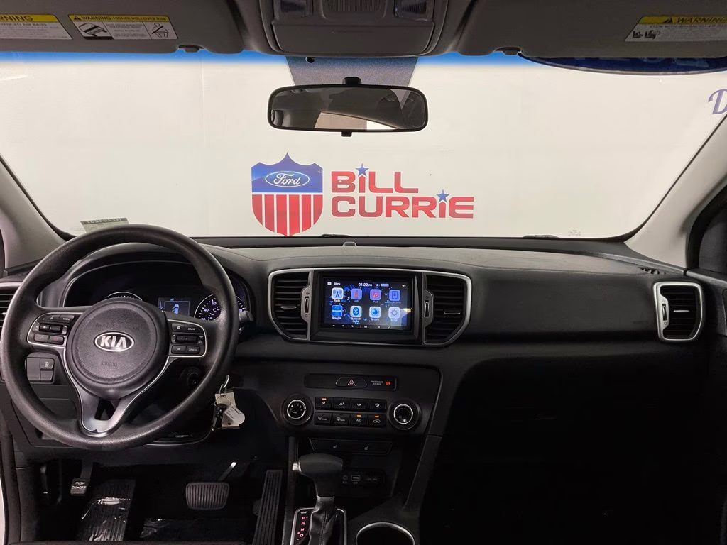 2017 Clear White Kia Sportage LX FWD SUV