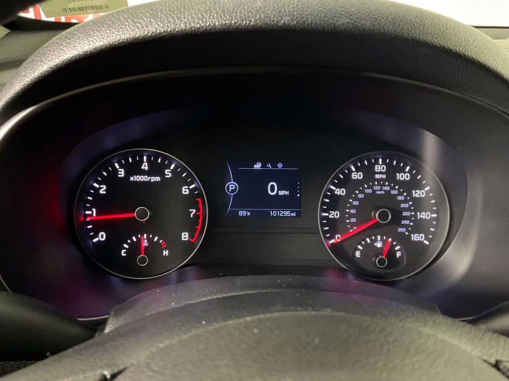 2017 Clear White Kia Sportage LX FWD SUV