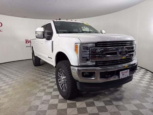 2019 Ford F-250 Lariat 4x4 Crew Cab 6-3/4' Box's photo
