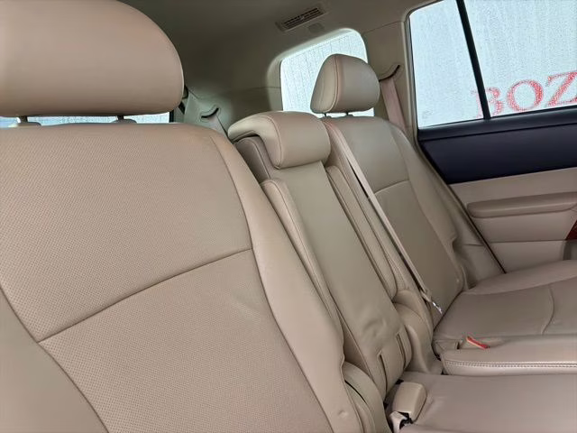 2013 Blizzard Pearl Toyota Highlander Limited FWD SUV