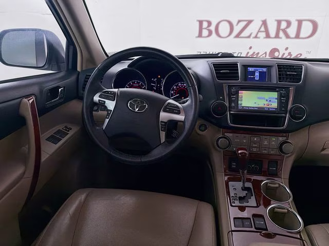 2013 Blizzard Pearl Toyota Highlander Limited FWD SUV