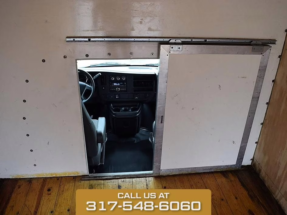 2018 Summit White Chevrolet Express 3500 Work Van RWD Truck