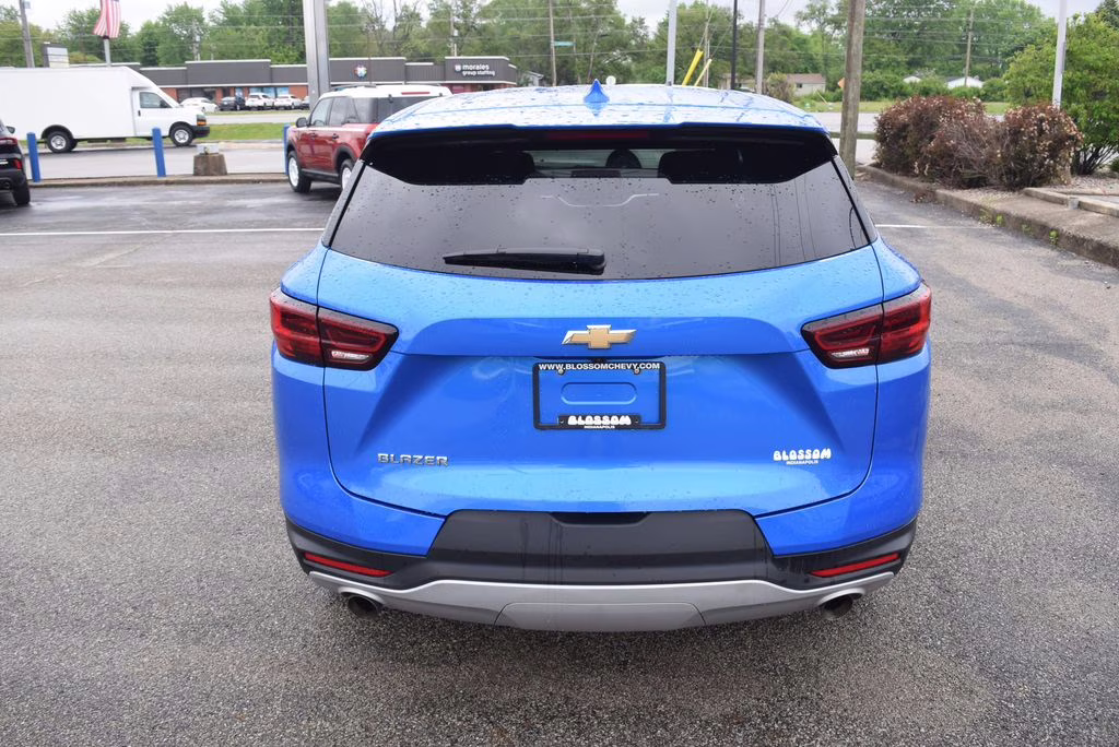 2025 Riptide Blue Chevrolet Blazer LT FWD SUV
