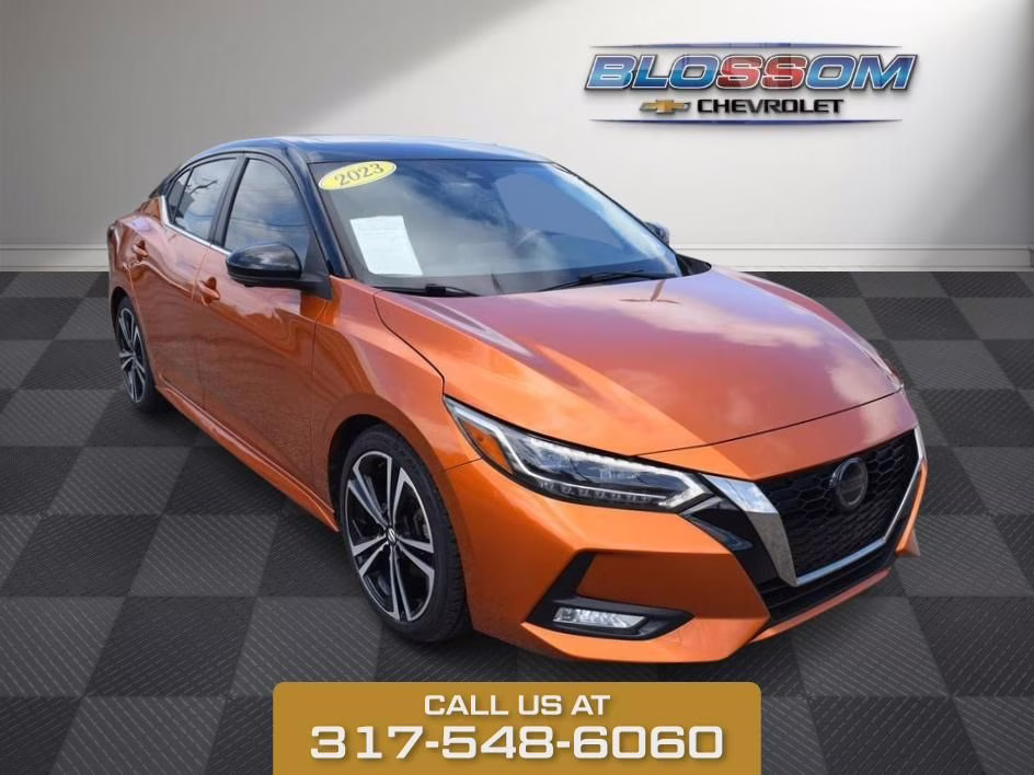 2023 Monarch Orange Metallic/Super Black Nissan Sentra SR FWD Sedan