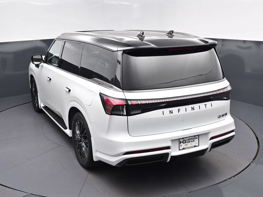 2026 Radiant White/Black Obsidian INFINITI QX80 AUTOGRAPH 4X4 SUV