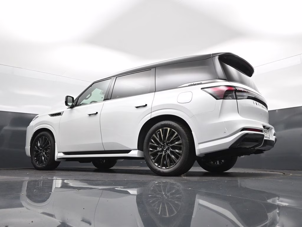 2026 Radiant White/Black Obsidian INFINITI QX80 AUTOGRAPH 4X4 SUV