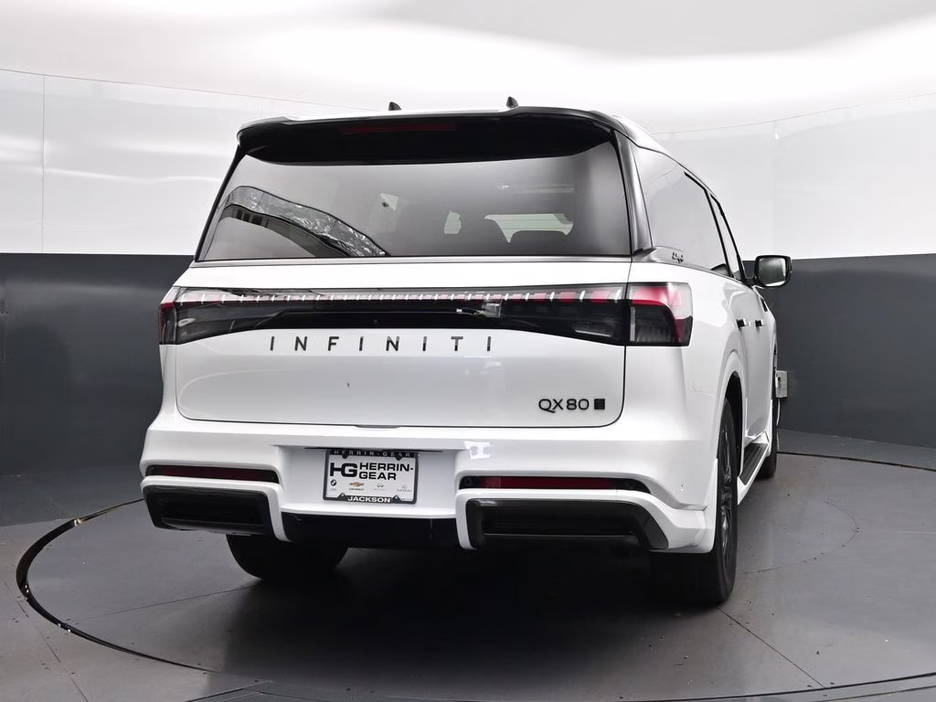 2026 Radiant White/Black Obsidian INFINITI QX80 AUTOGRAPH 4X4 SUV