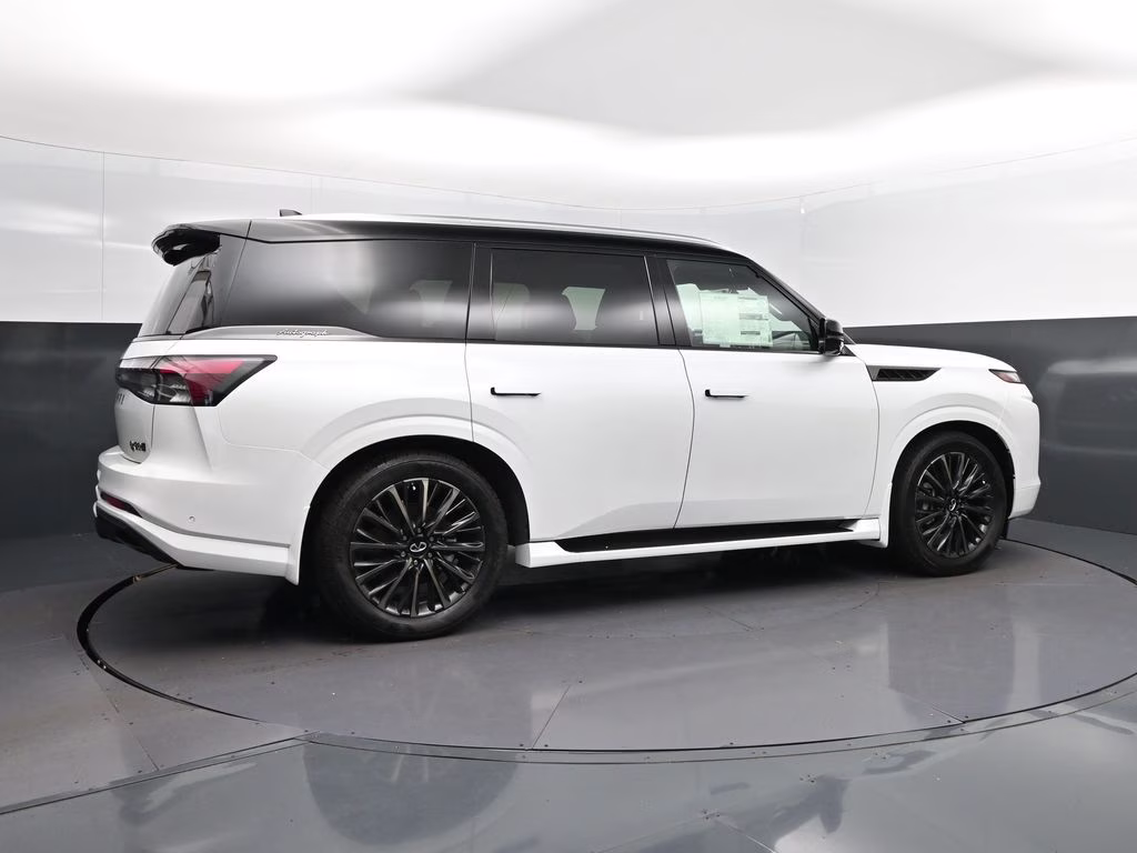 2026 Radiant White/Black Obsidian INFINITI QX80 AUTOGRAPH 4X4 SUV