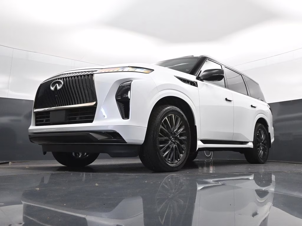 2026 White / Black INFINITI QX80 AUTOGRAPH 4X4 SUV