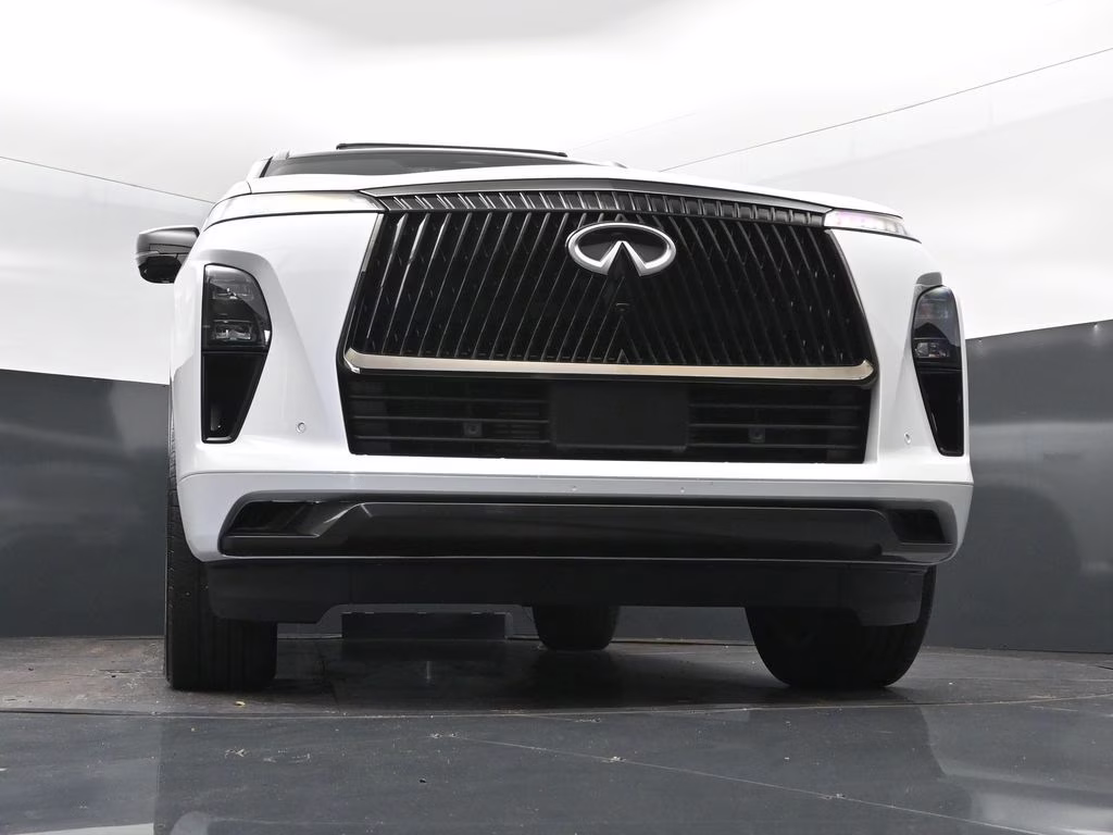 2026 White / Black INFINITI QX80 AUTOGRAPH 4X4 SUV