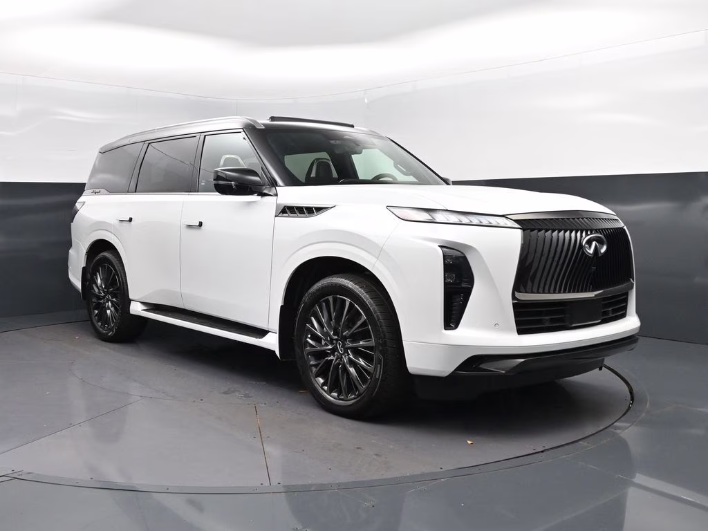 2026 White / Black INFINITI QX80 AUTOGRAPH 4X4 SUV