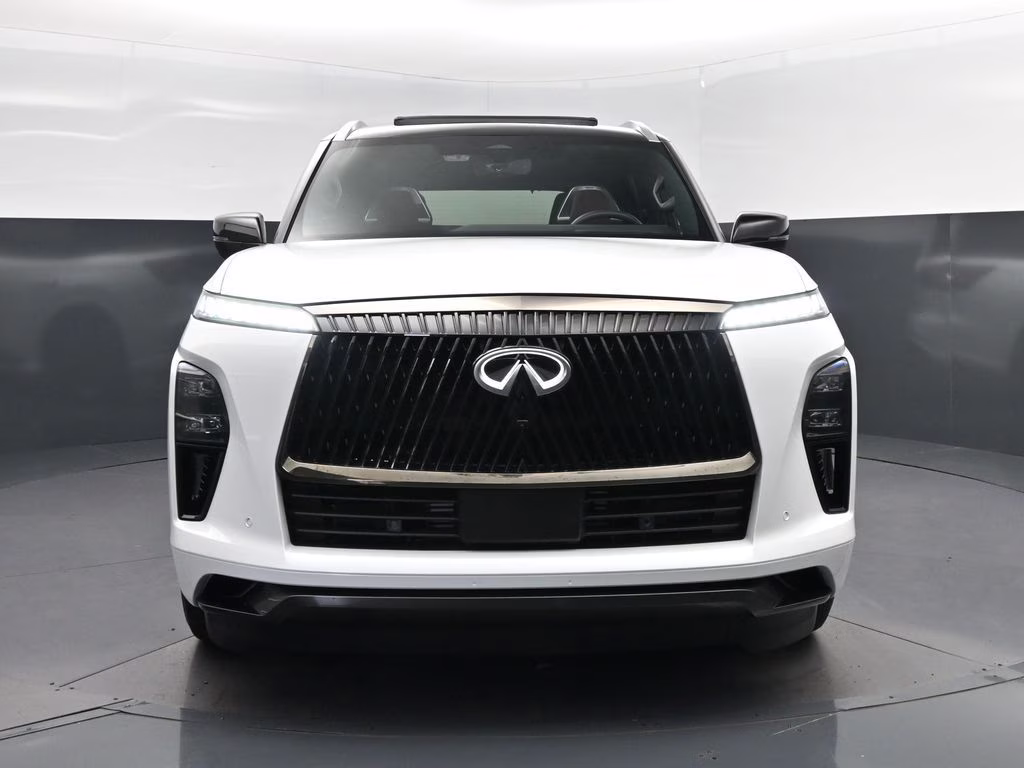 2026 White / Black INFINITI QX80 AUTOGRAPH 4X4 SUV