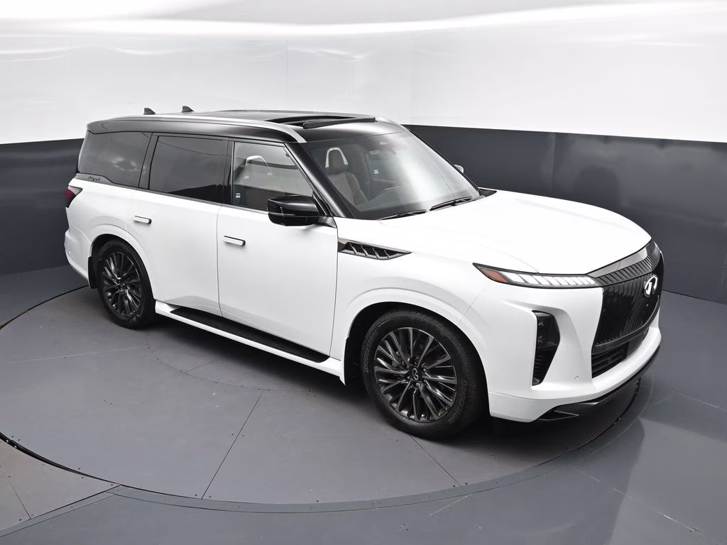2026 White / Black INFINITI QX80 AUTOGRAPH 4X4 SUV