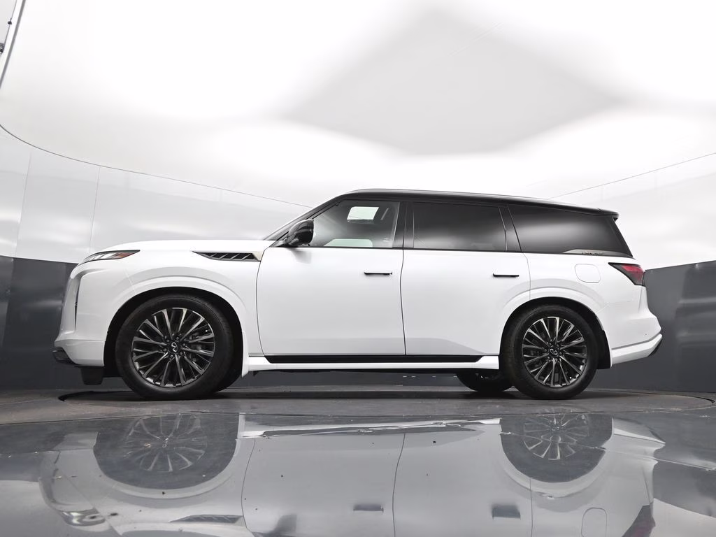 2026 White / Black INFINITI QX80 AUTOGRAPH 4X4 SUV
