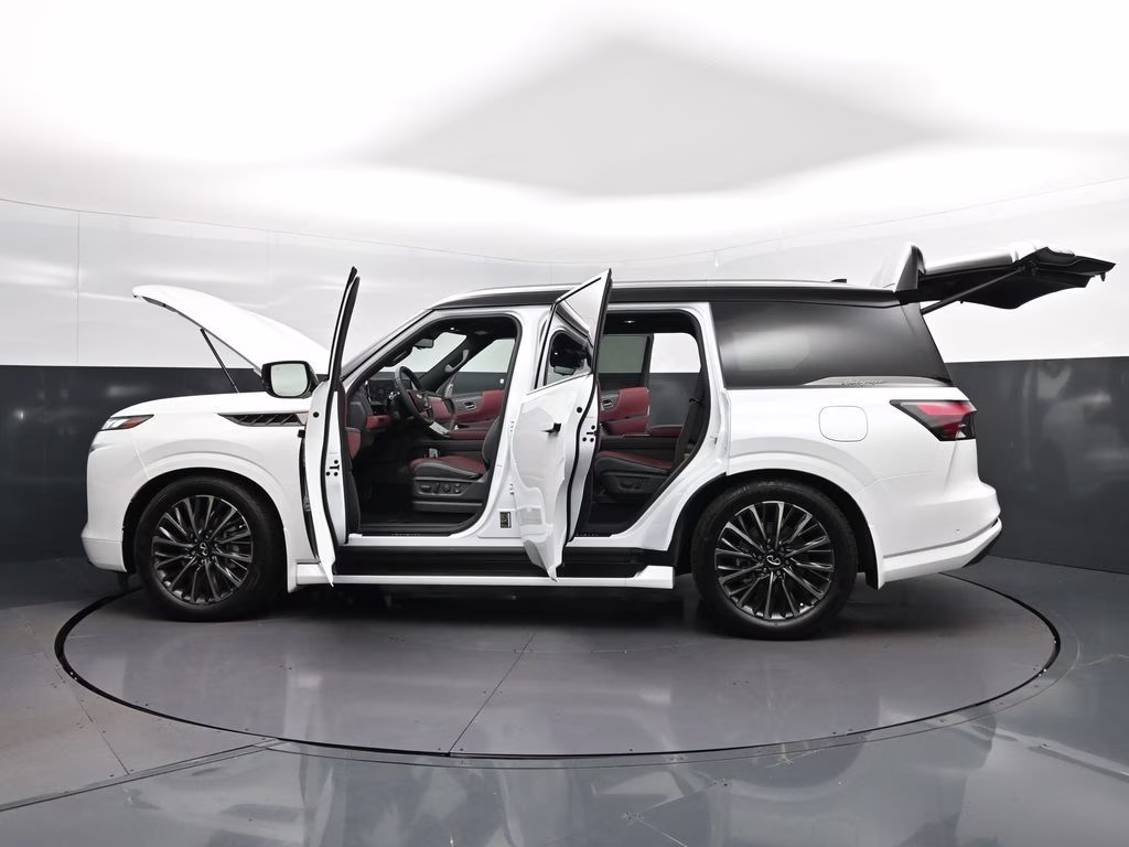 2026 White / Black INFINITI QX80 AUTOGRAPH 4X4 SUV