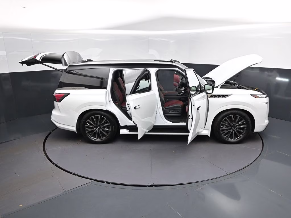 2026 White / Black INFINITI QX80 AUTOGRAPH 4X4 SUV