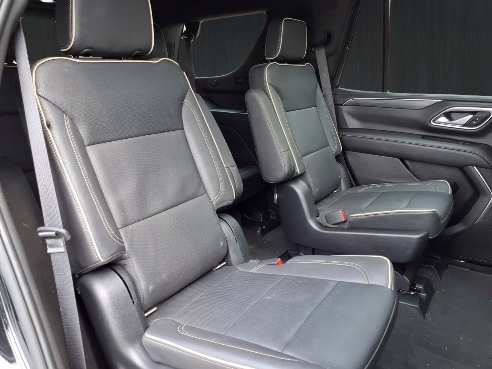 2022 Onyx Black GMC Yukon SLT 4X4 SUV