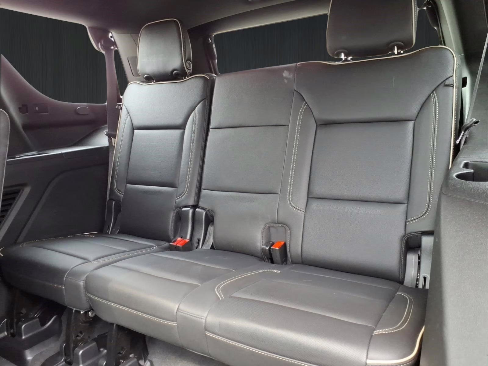 2022 Onyx Black GMC Yukon SLT 4X4 SUV