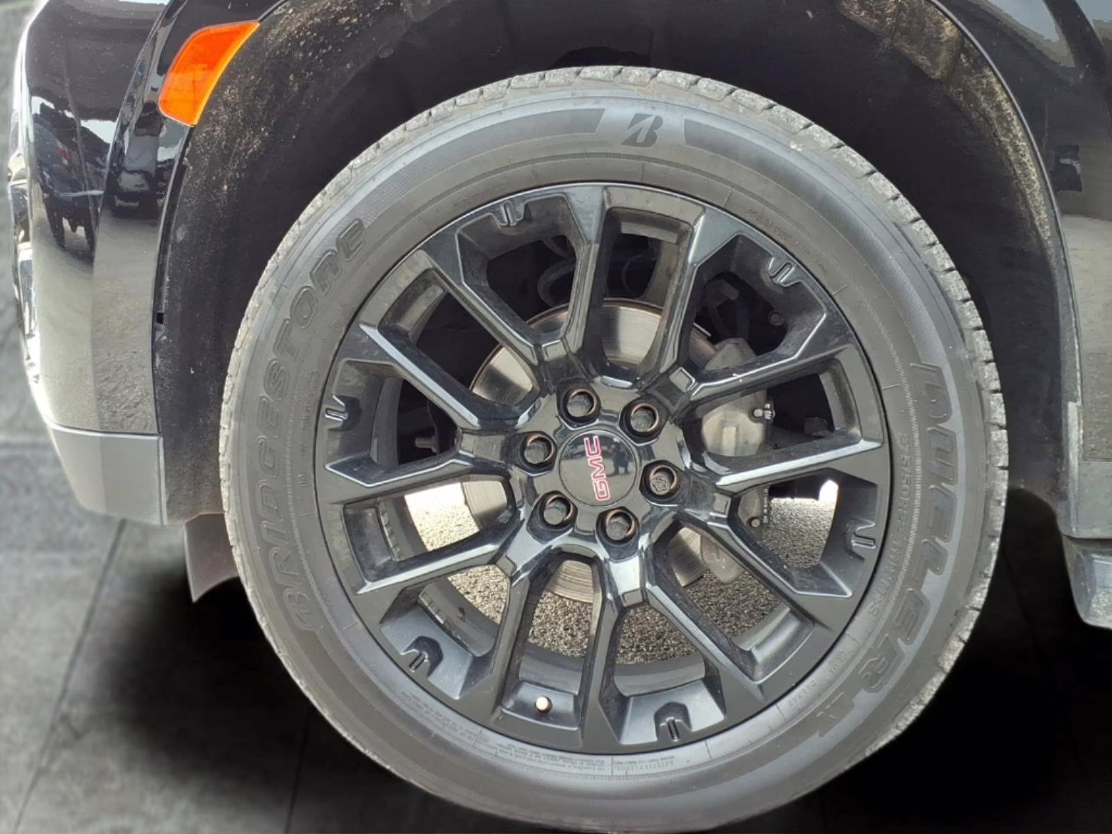 2022 Onyx Black GMC Yukon SLT 4X4 SUV