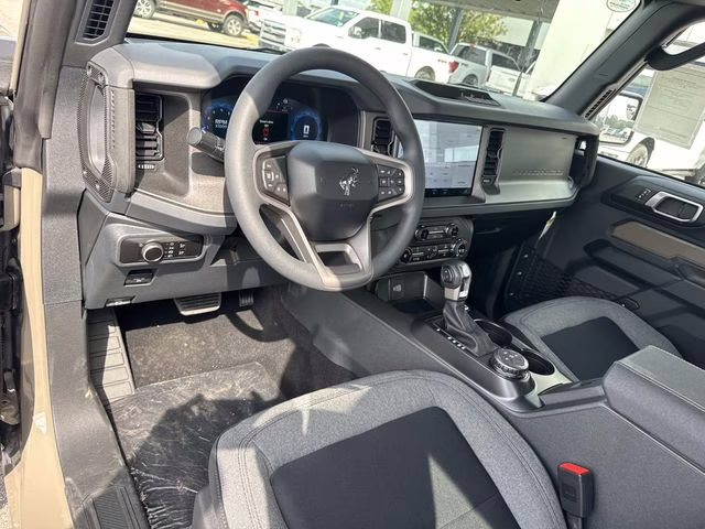 2026 Ford Bronco Base 4X4 SUV