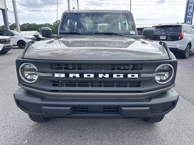 2026 Ford Bronco Base 4X4 SUV