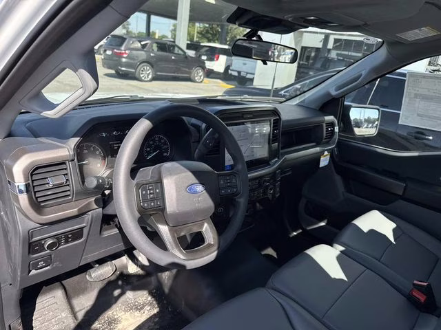 2026 Oxford White Ford F-150 XL RWD Truck